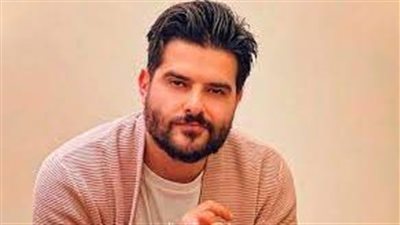 بالفيديو ناصيف زيتون يتعرض لموقف محر ج على المسرح