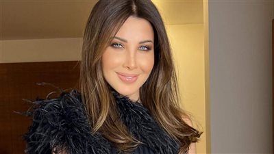 بالصور ابنة نانسي عجرم الكبيرة أصبحت شابة تنافـــ.س والدتها في الجمال 