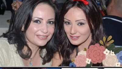 تولاي هارون تنشر صورة برفقة ابنتها نتالي ملامحها الأوروبية حديث المتابعين 