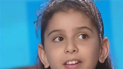 هل تذكرون الطفلة هالة الصباغ التي اشتهرت بأغنيتها “غنوا معنا لطفولتنا يا أطفال العالم” شاهدوا كيف أصبحت بعد سنوات طويلة
