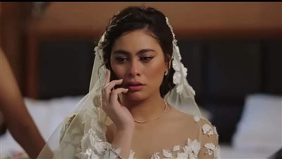 يوم  عرس  ، قعدت  شهر درب خطيبي شلون بدنا نعمل وكيف بدنا ندخل على القاعة  وهذا مافعله !