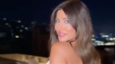 بالفيديو الممثلة هبة نور تشعل مواقع التواصل بفستان مكشوف تميز بالجرأة