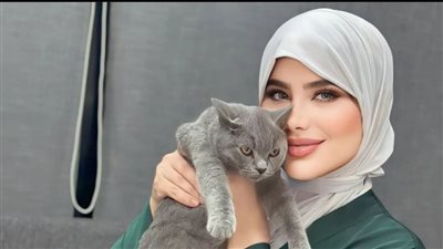 انجي خوري ترتدي الحجاب 