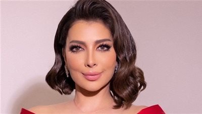 أصالة ټسقط على المسرح في حفلها بالرياض