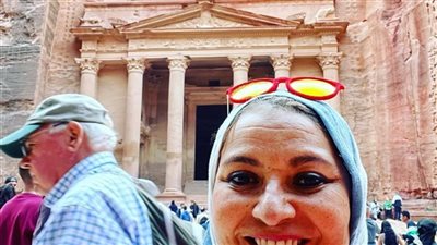 الدكتورة هبة قطب تفاجئ جميع الرجال وتكشف عن (8 ) أشياء تحبها الـمـرأة
